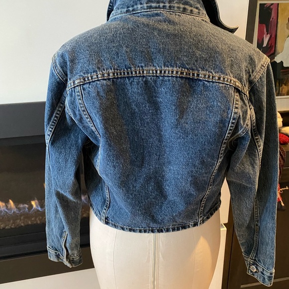 Jean jacket - Picture 3 of 4